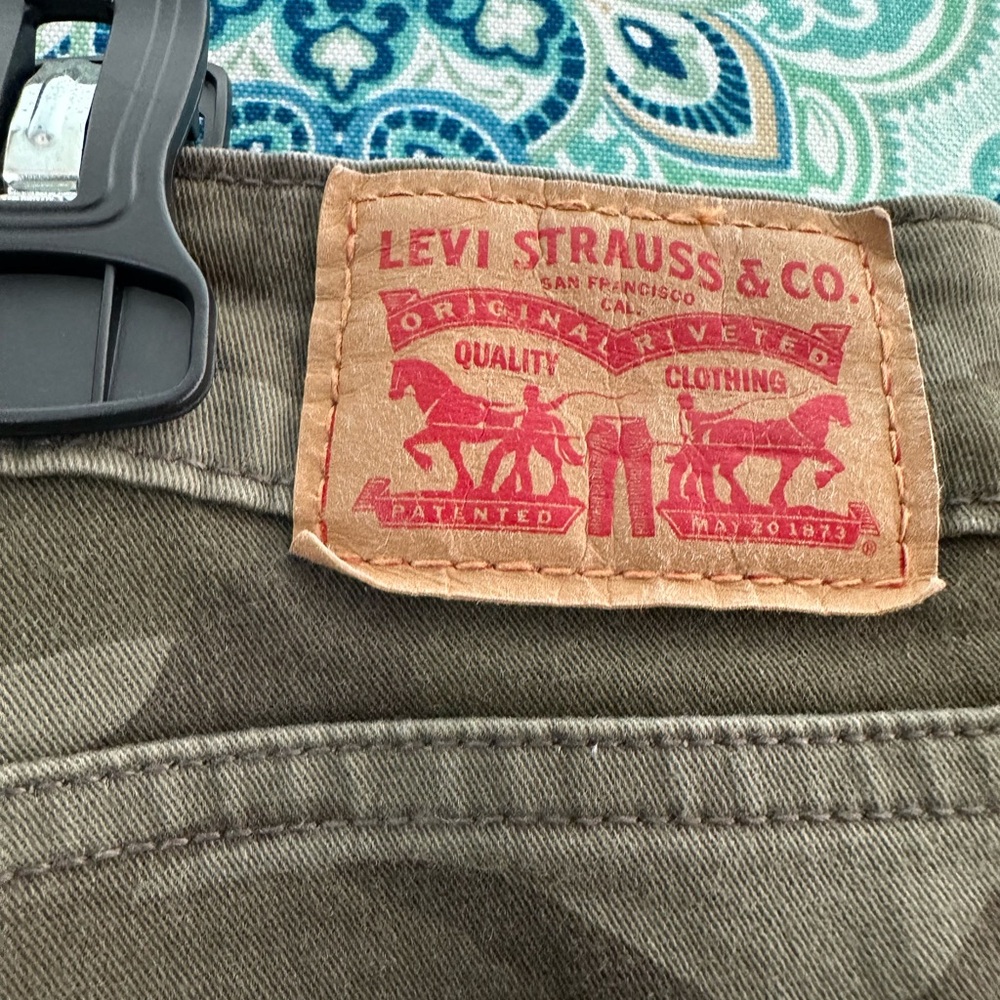 Levi's Olive Green Jeans